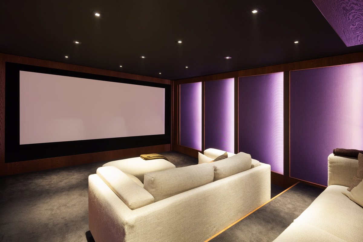 How to build a budget home cinema for under $200